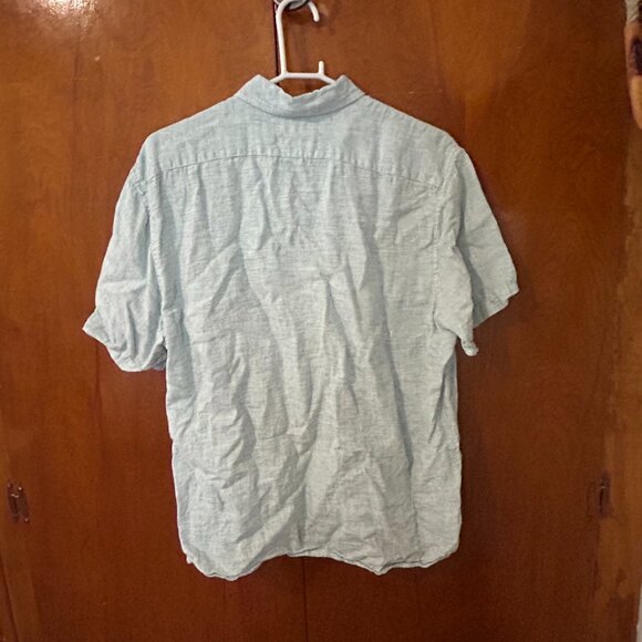 Banana Republic Standard Fit Short-Sleeve Linen Button Down Shirt - Men Large - Picture 2 of 3